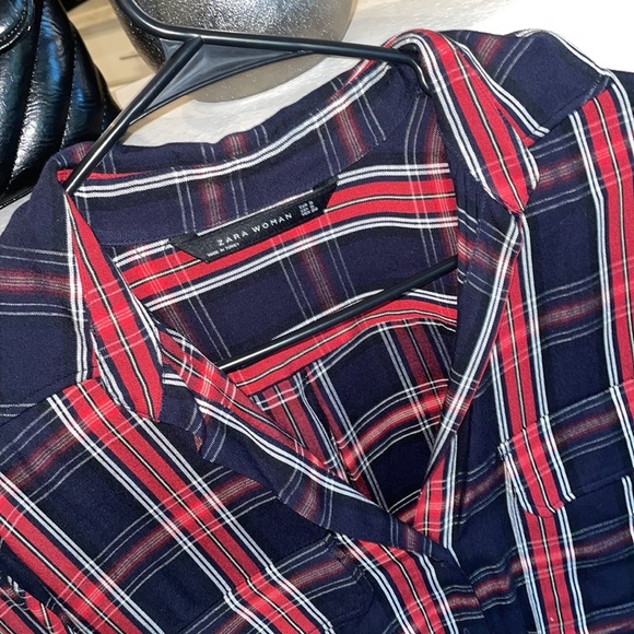 ZARA blouse shirt size s nice silky material plaid - Picture 2 of 14
